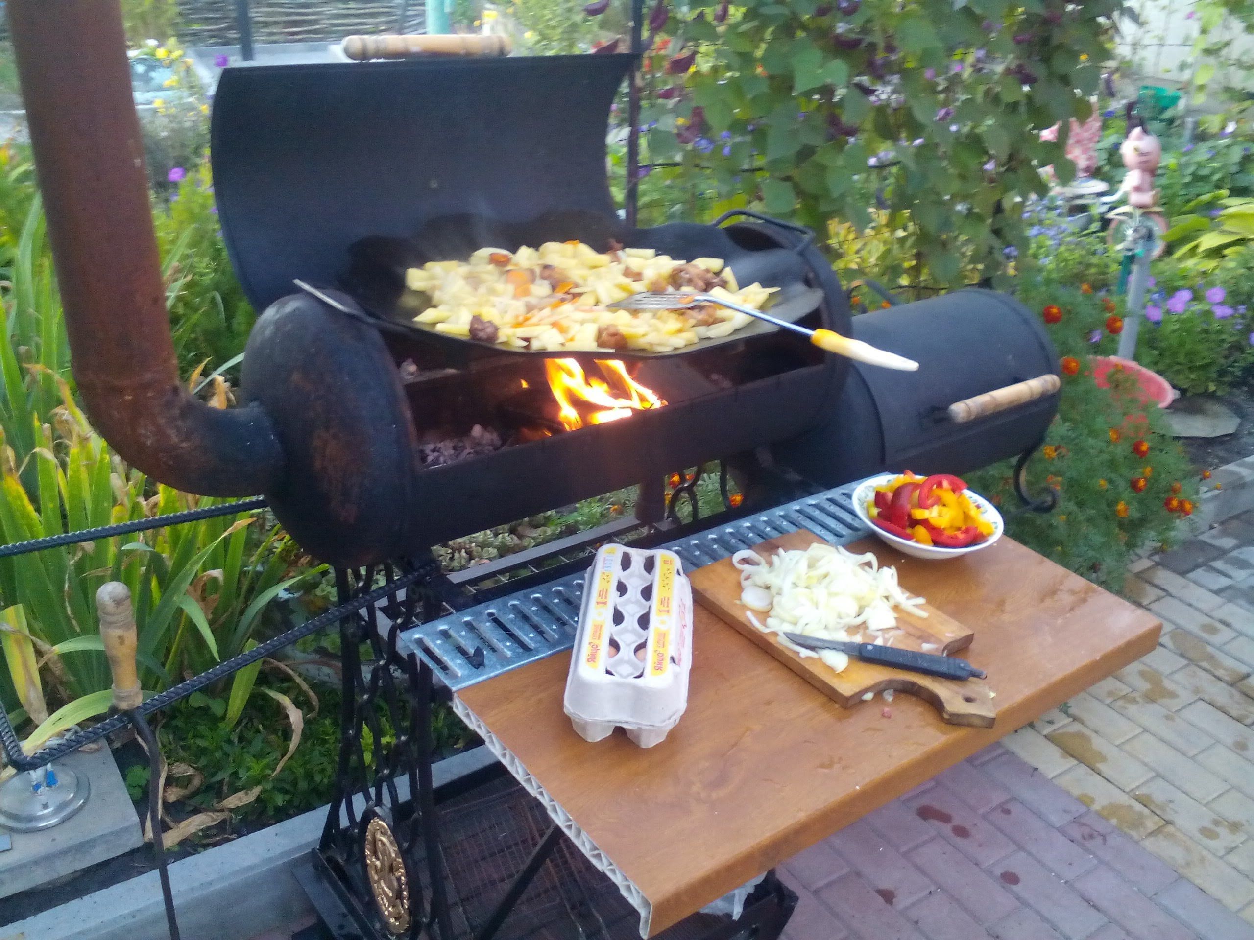 Peringkat rumah asap berkualitas untuk merokok panas pada tahun 2025