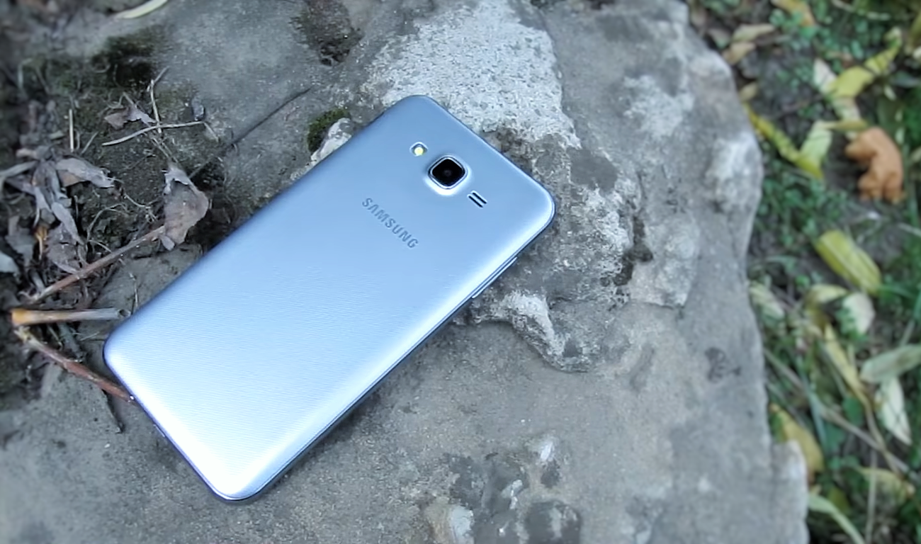 سمارٹ فون Samsung Galaxy J7 Neo اور J7 (2017) - فوائد اور نقصانات