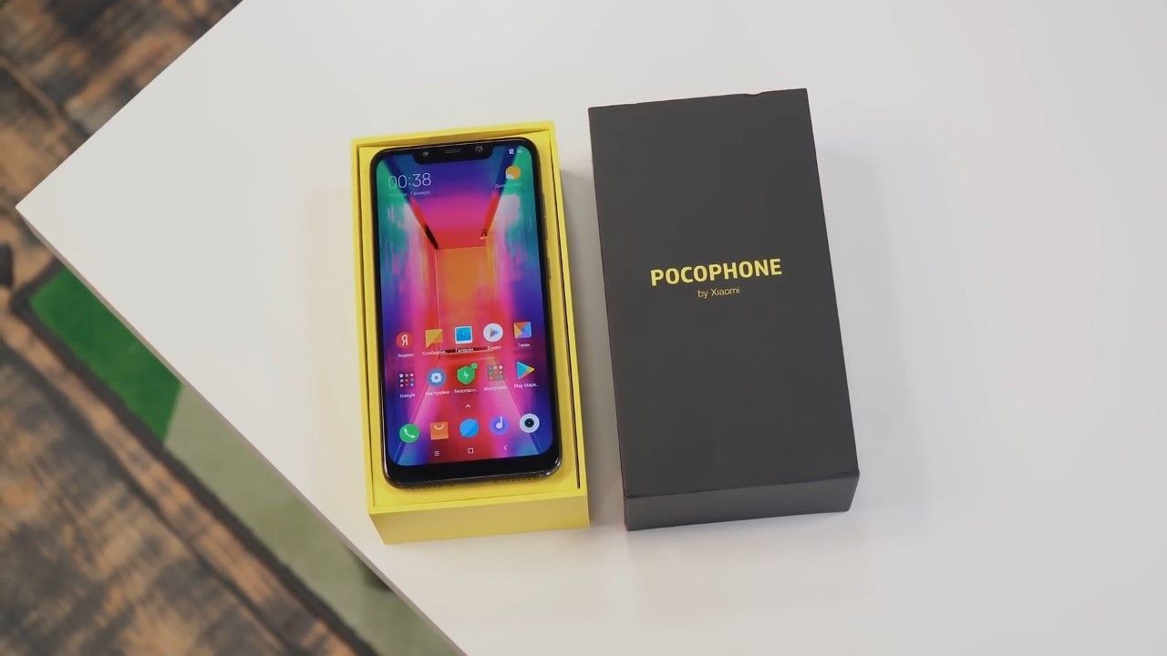 اسمارٹ فون Xiaomi Pocophone F1 6/64GB اور 128GB – فوائد اور نقصانات