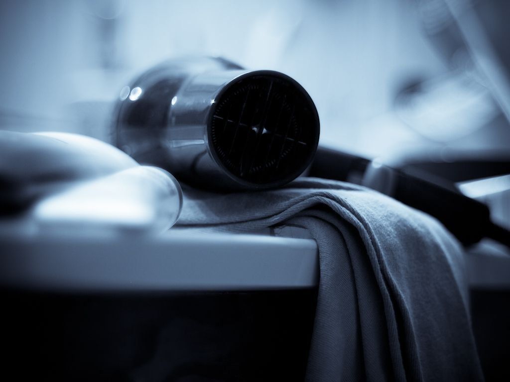 Peringkat pengering rambut perjalanan terbaik pada tahun 2025