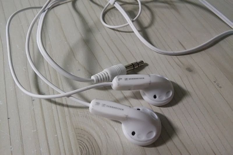 Recension av de bästa hörlurarna och headseten från Sennheiser 2025