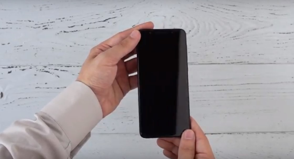 Smartphone Alcatel 3X 5058I - kelebihan dan kekurangan