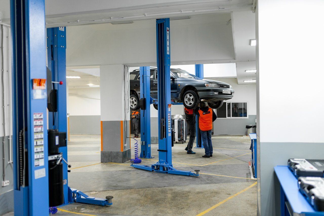 Perkhidmatan kereta terbaik di Novosibirsk pada tahun 2025