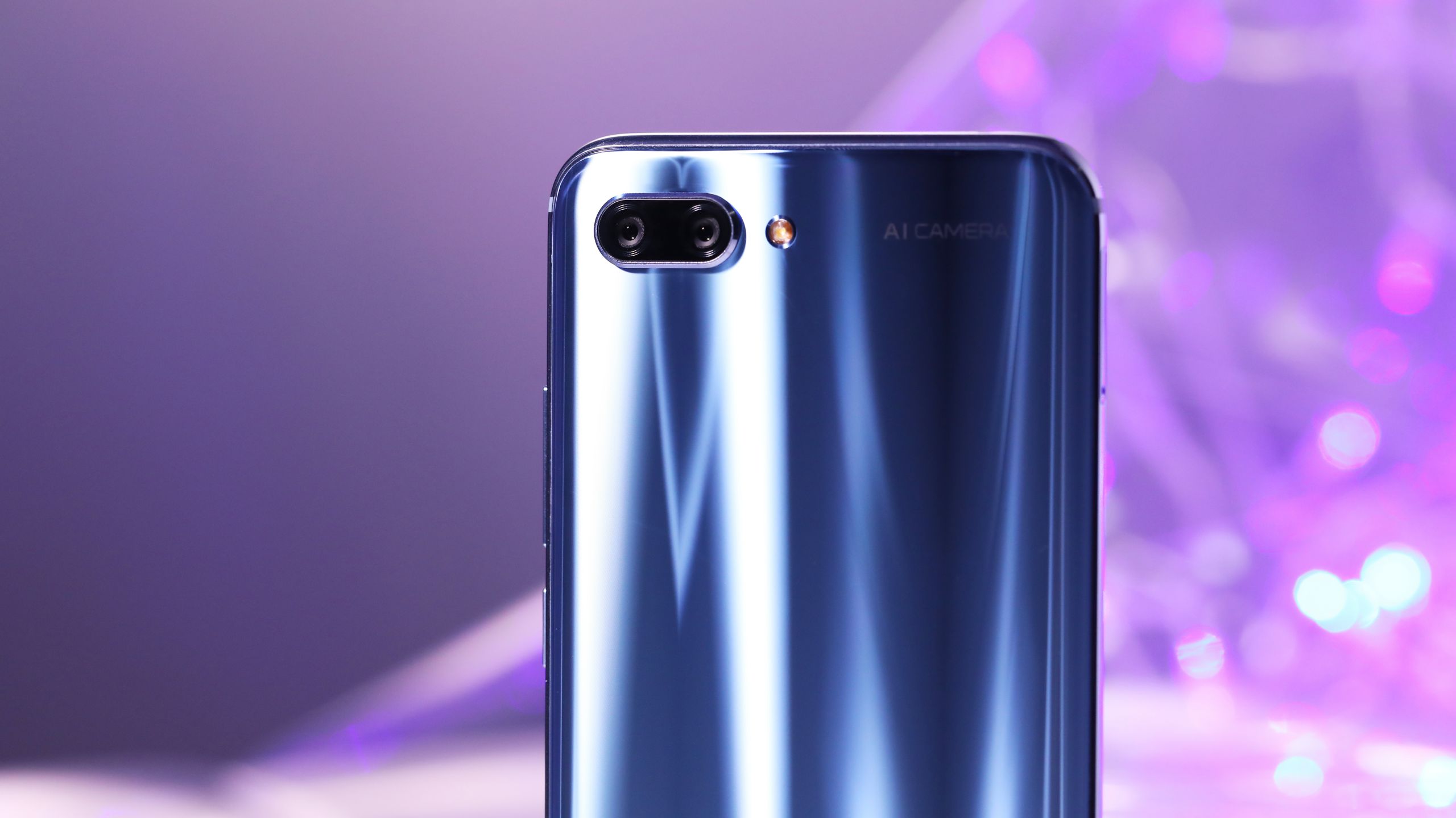 Smartphone Honor 10i - Versi Eropa dari flagship populer Honor 10