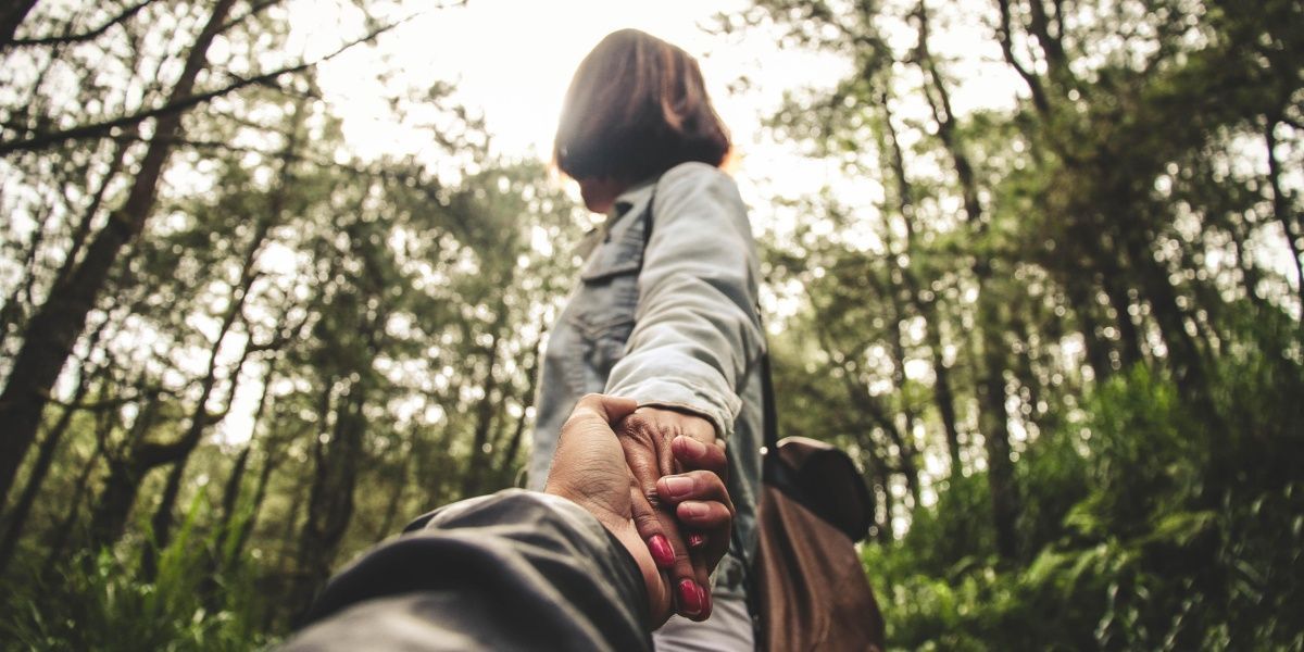 Peringkat buku-buku terbaik tentang psikologi hubungan pada tahun 2025