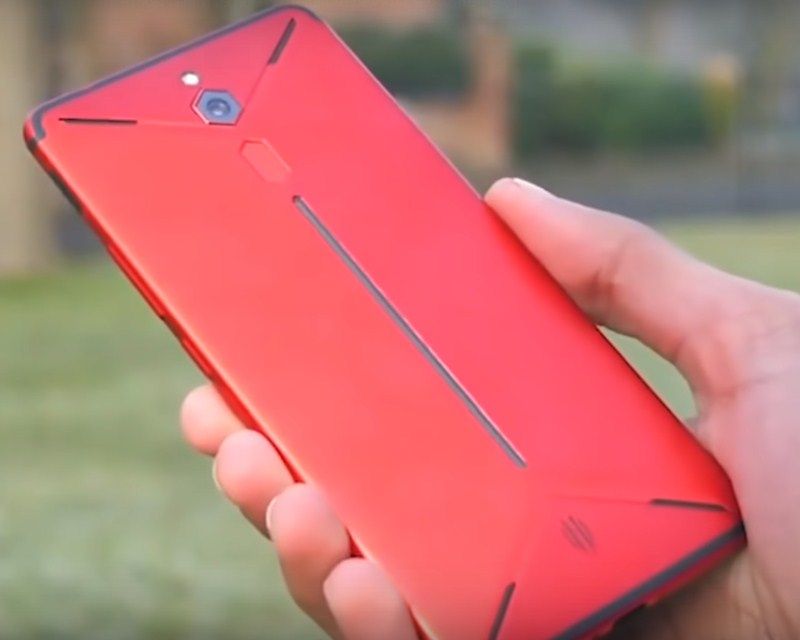 Smartphone ZTE nubia Red Magic 3 - kelebihan dan kekurangan