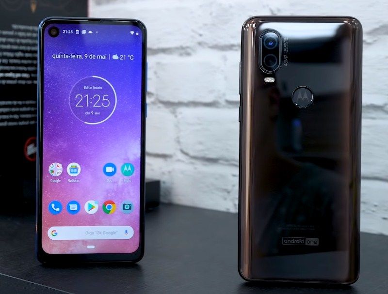 Smartphone Motorola One Vision - kelebihan dan kekurangan