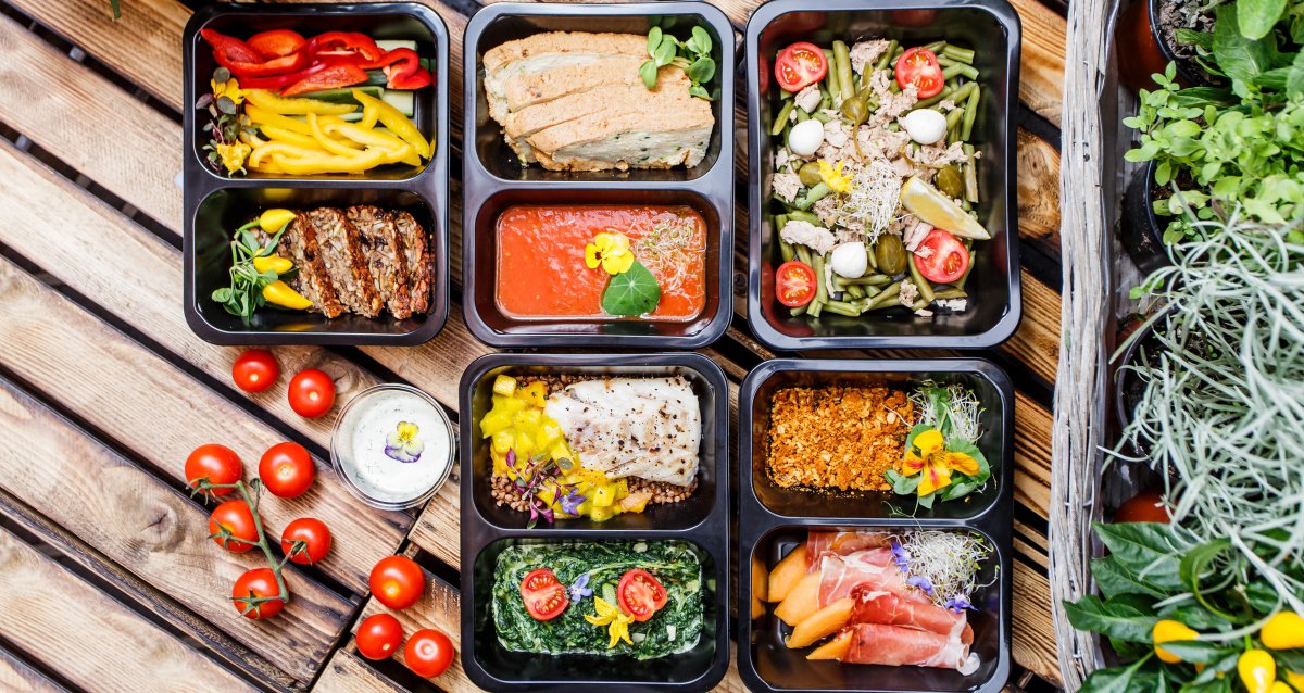 Layanan pengiriman terbaik untuk makanan sehat untuk menurunkan berat badan di Ufa untuk 2025