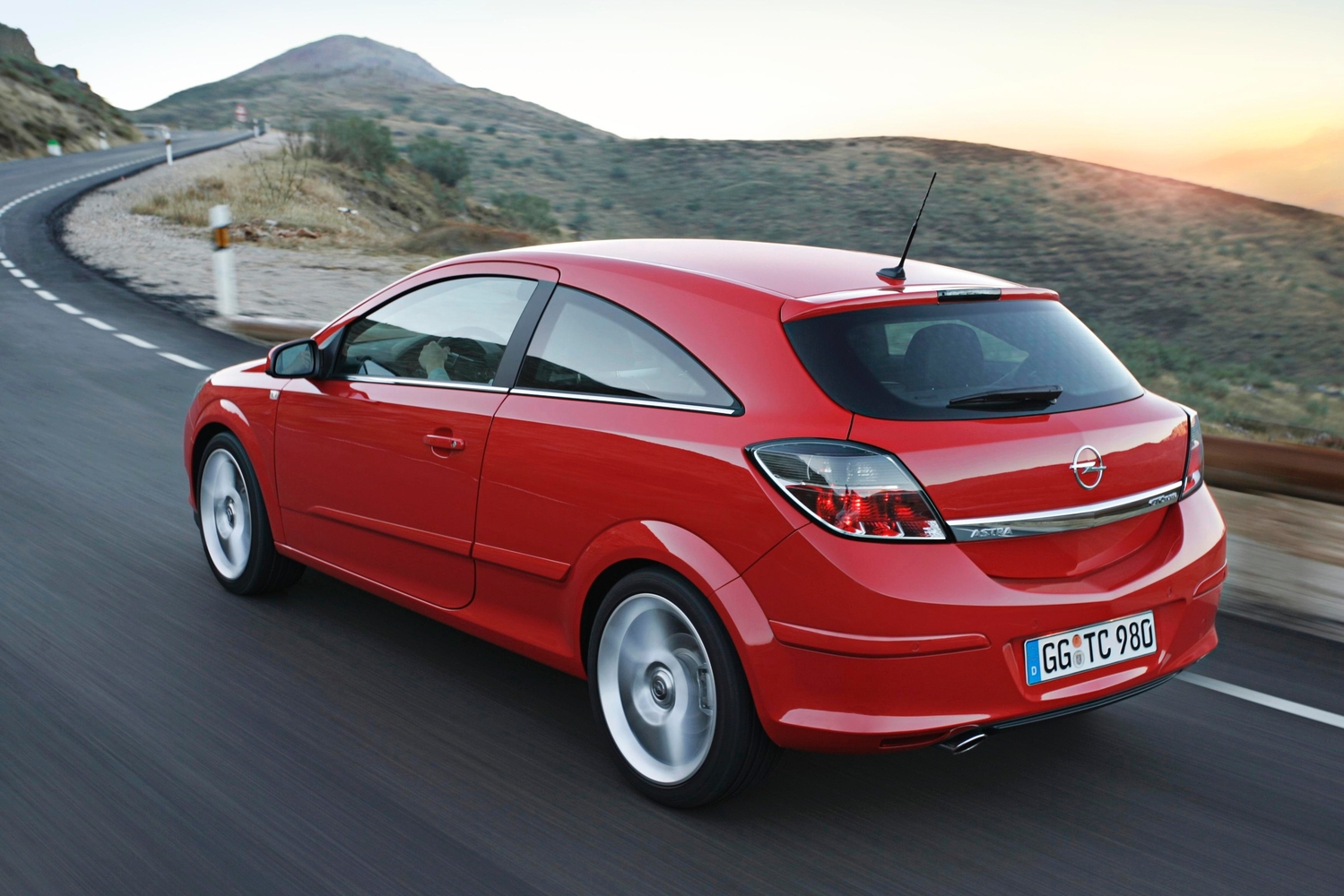 Peringkat hatchback terbaik tahun 2025