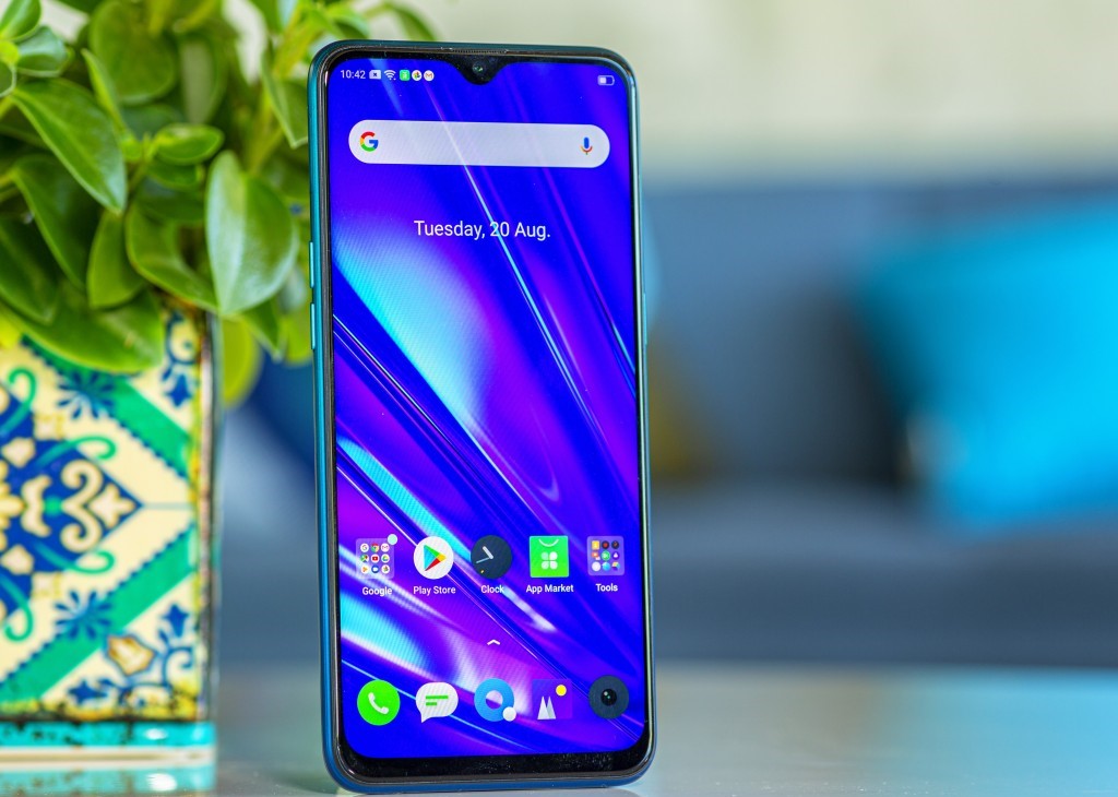 Smartphone Realme Q - kelebihan dan kekurangan
