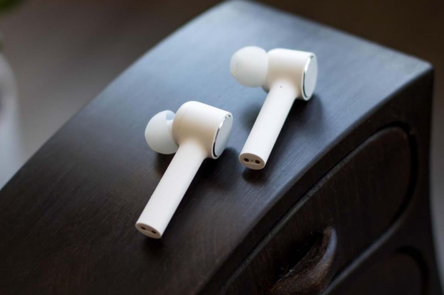 Xiaomi Mi True Wireless Earbuds – فوائد اور نقصانات