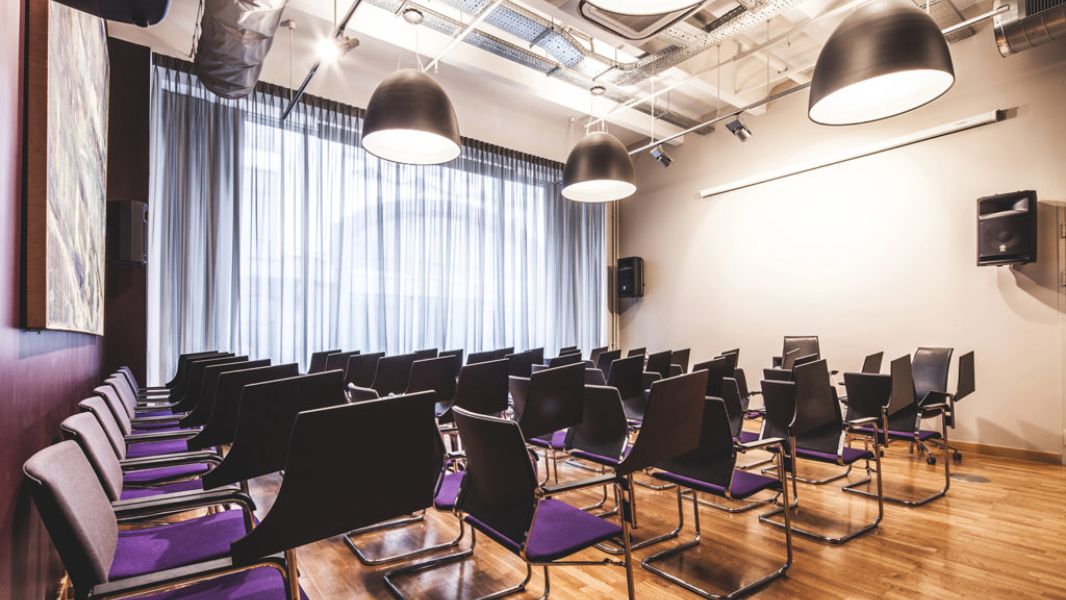 2025 کے لیے نووسیبرسک میں بہترین کانفرنس ہالز کی درجہ بندی