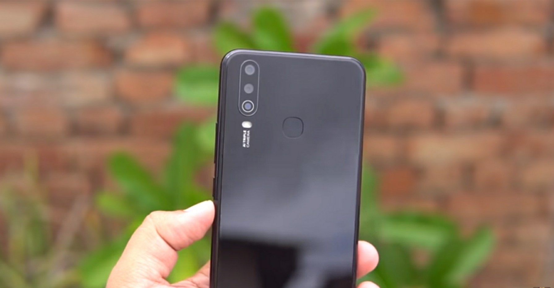 اسمارٹ فون Vivo U10 - فوائد اور نقصانات