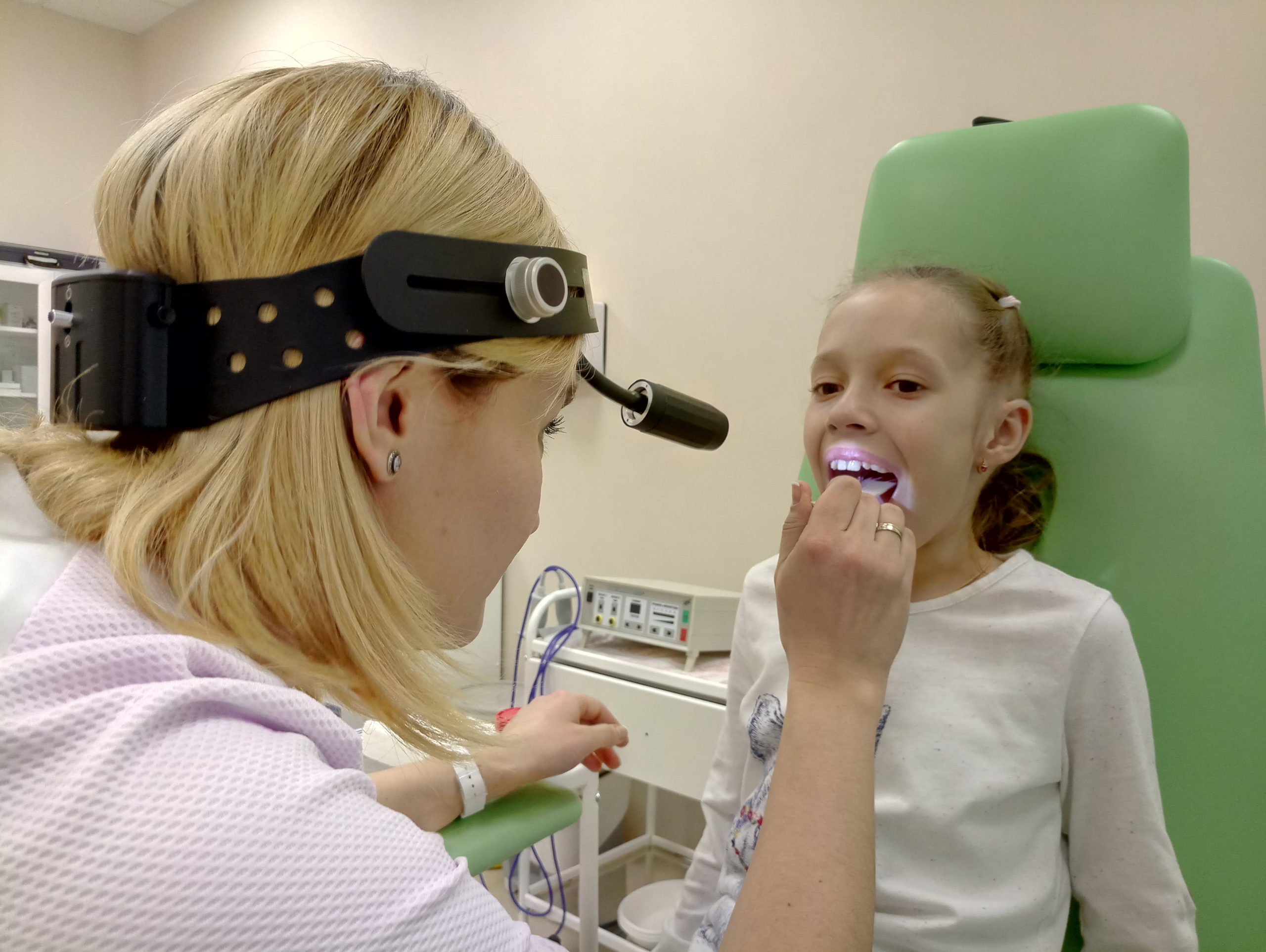 Peringkat klinik THT terbaik di Nizhny Novgorod pada 2025