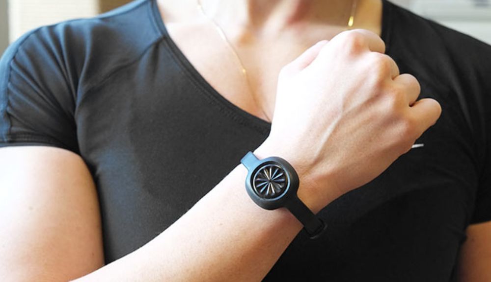 Ulasan gelang kebugaran Jawbone UP Move
