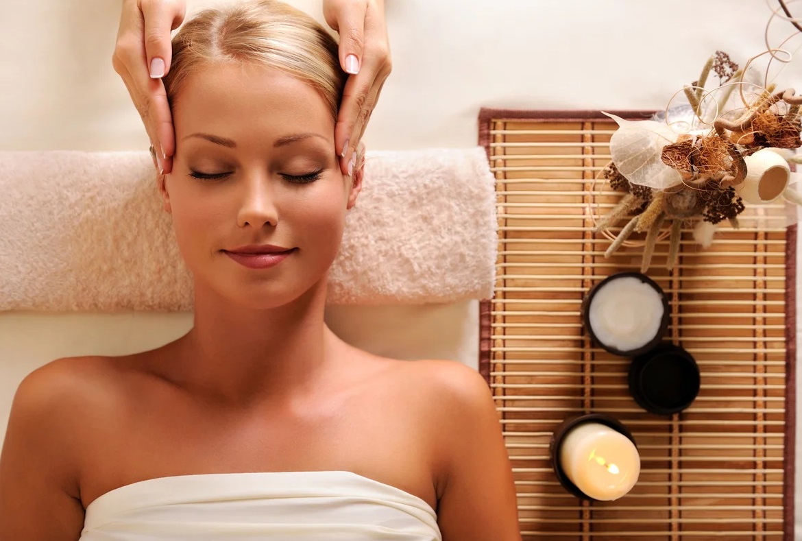 2025 کے لیے بہترین مساج کریم اور تیل کی درجہ بندی