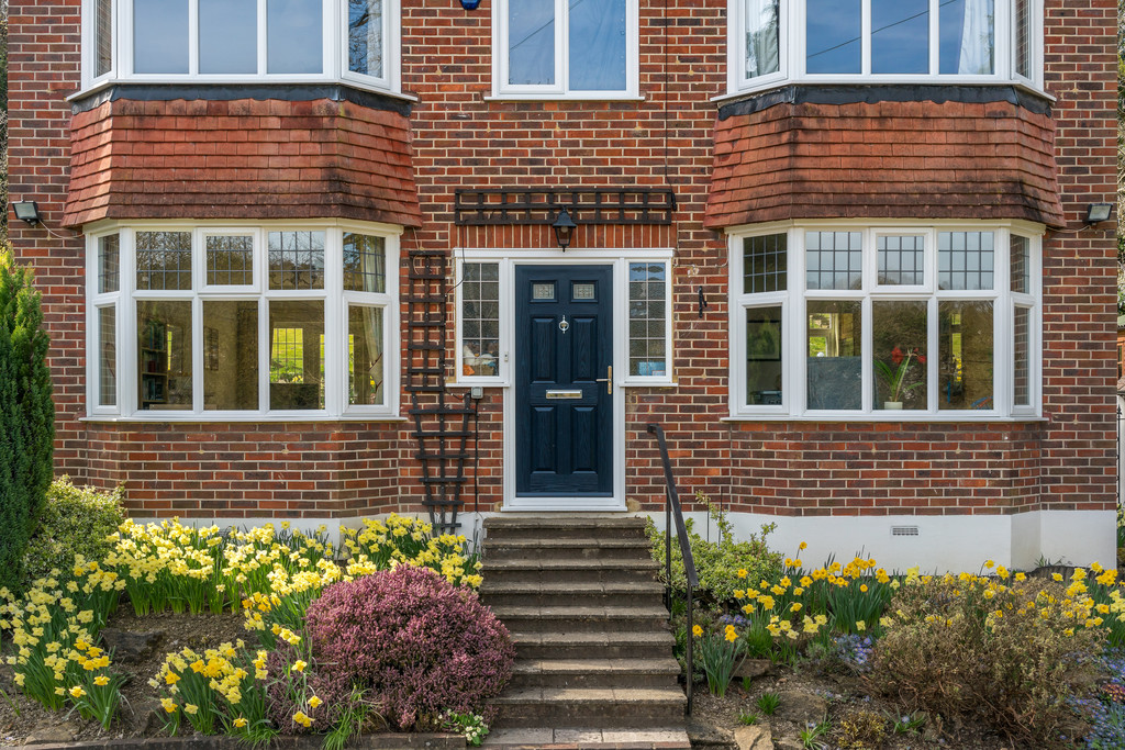 چیلیابنسک میں 2025 میں بہترین رئیل اسٹیٹ ایجنسیاں