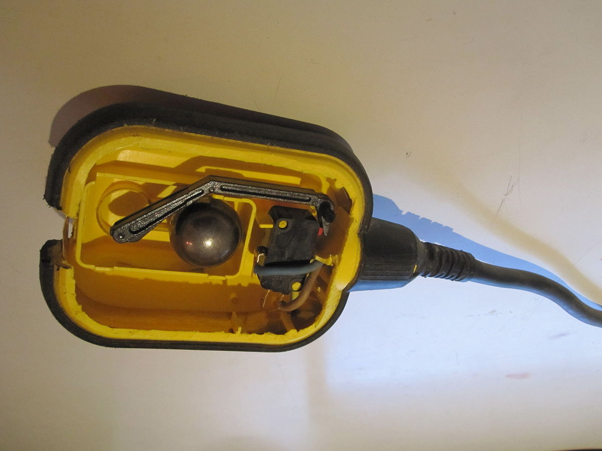 تصنيف أفضل المفاتيح ذات العوامة لعام 2025