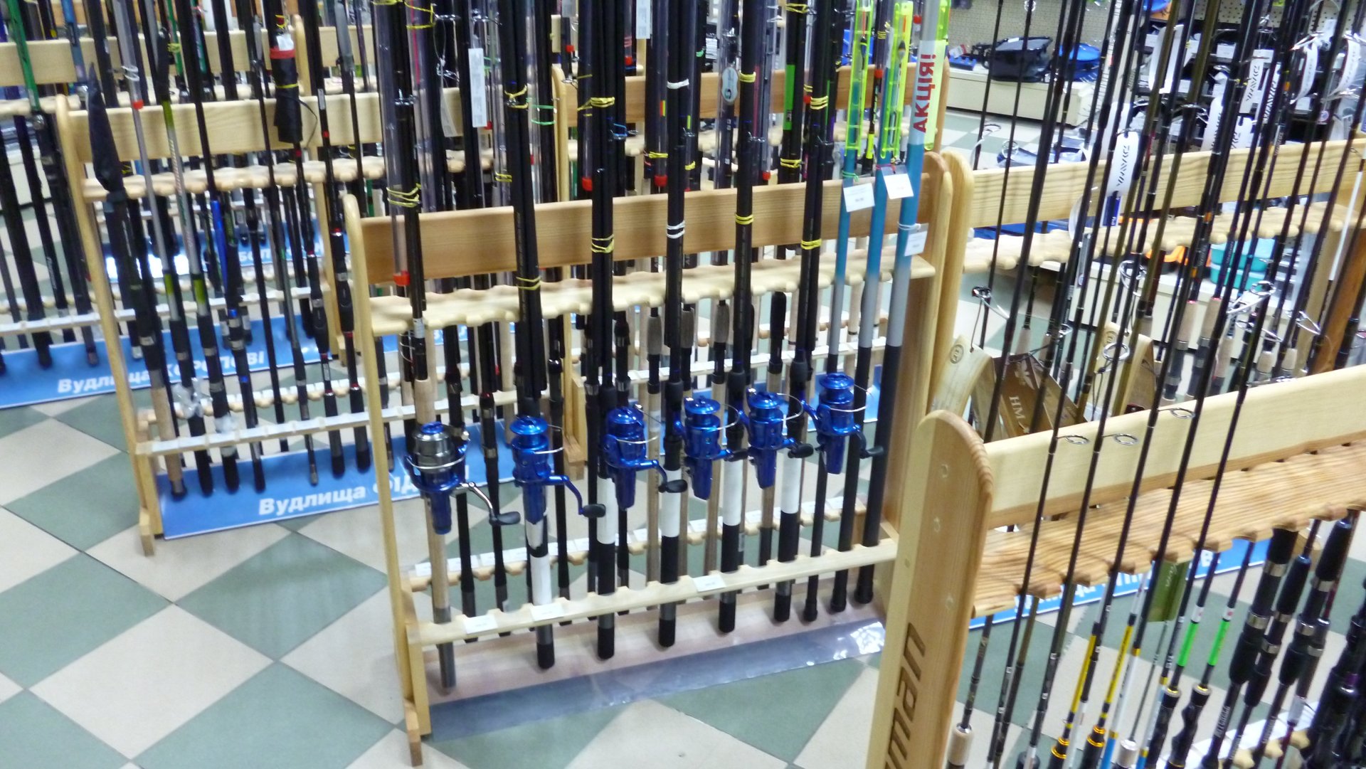 Peringkat batang karbon terbaik untuk 2025