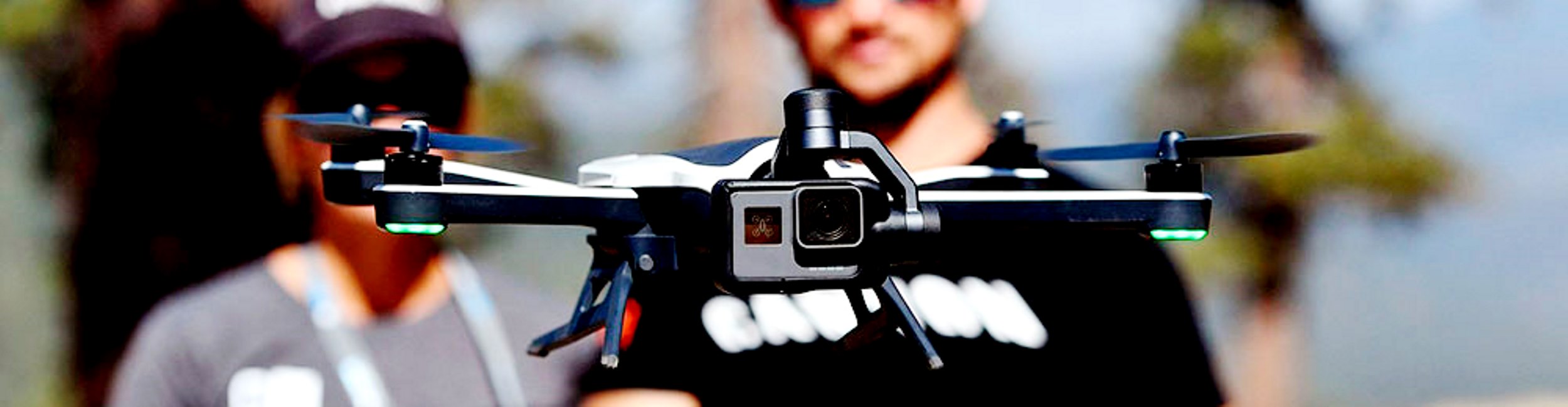 Bewertung der besten FPV-Brillen und -Helme zur Quadrocopter-Steuerung für 2025