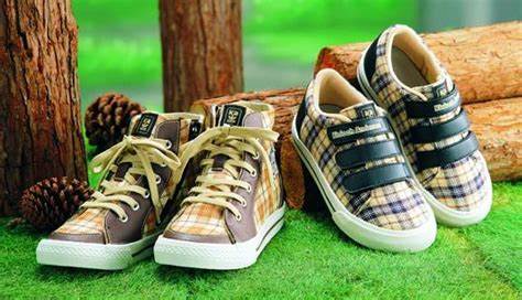 2025 میں بچوں کے جوتوں کے بہترین مینوفیکچررز