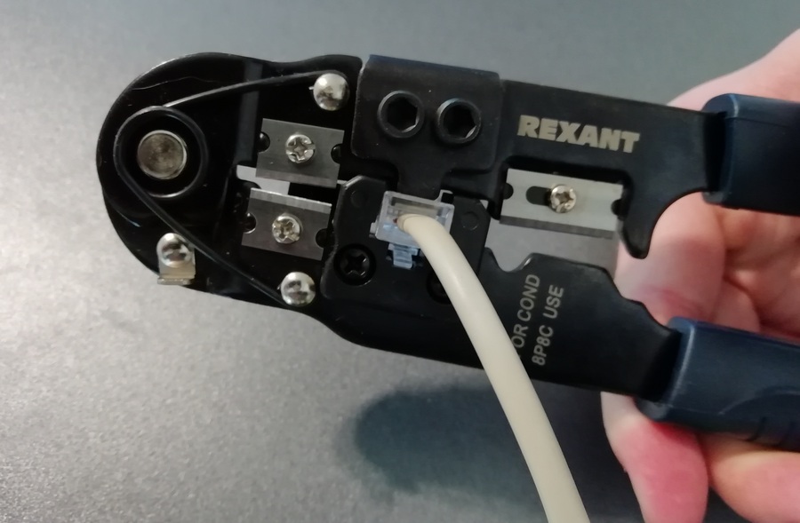 Peringkat penjepit pers terbaik untuk 2025