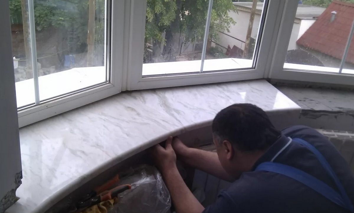 2025 کے لیے پلاسٹک کی کھڑکیوں کے لیے بہترین ونڈو سیلز کی درجہ بندی