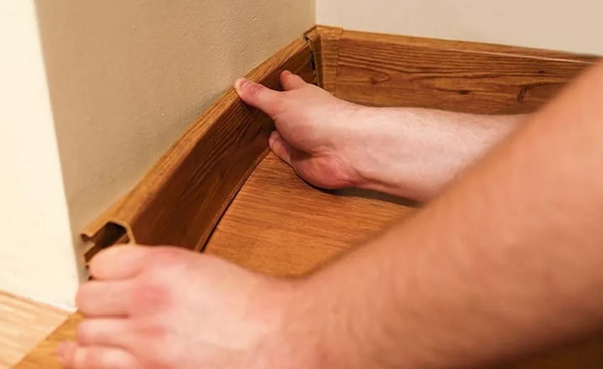 Peringkat papan skirting lantai terbaik untuk 2025