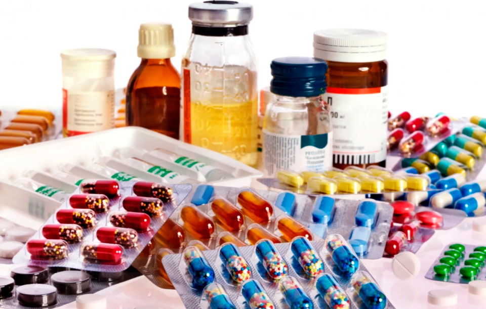 Peringkat analog terbaik Asiklovir untuk 2025