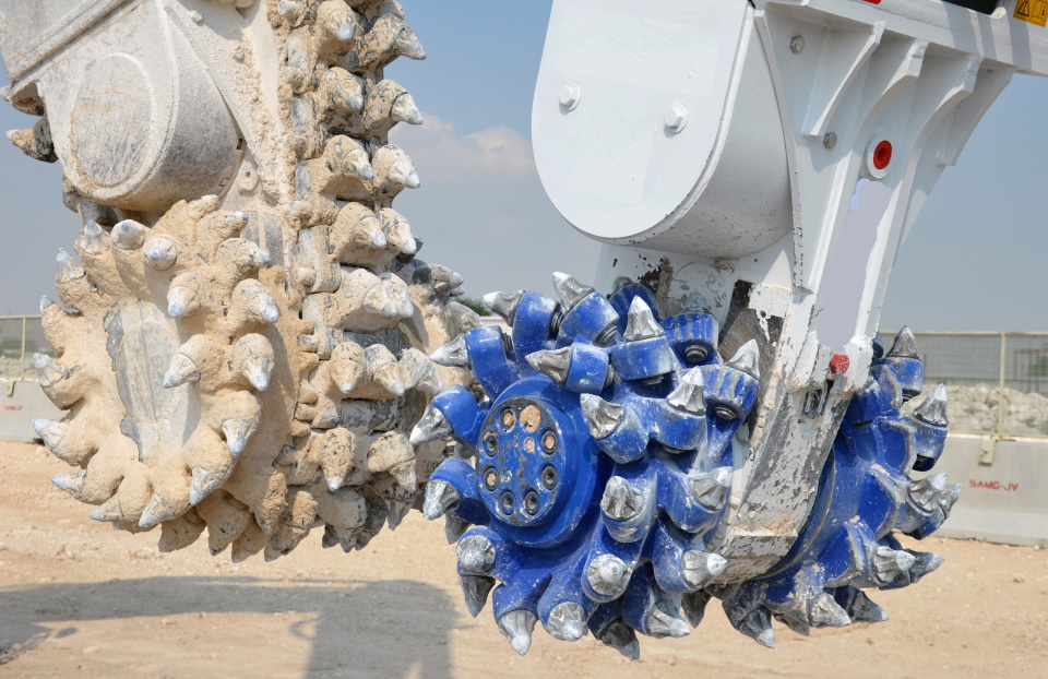 Rating of the best rotary cutters for excavators for 2025