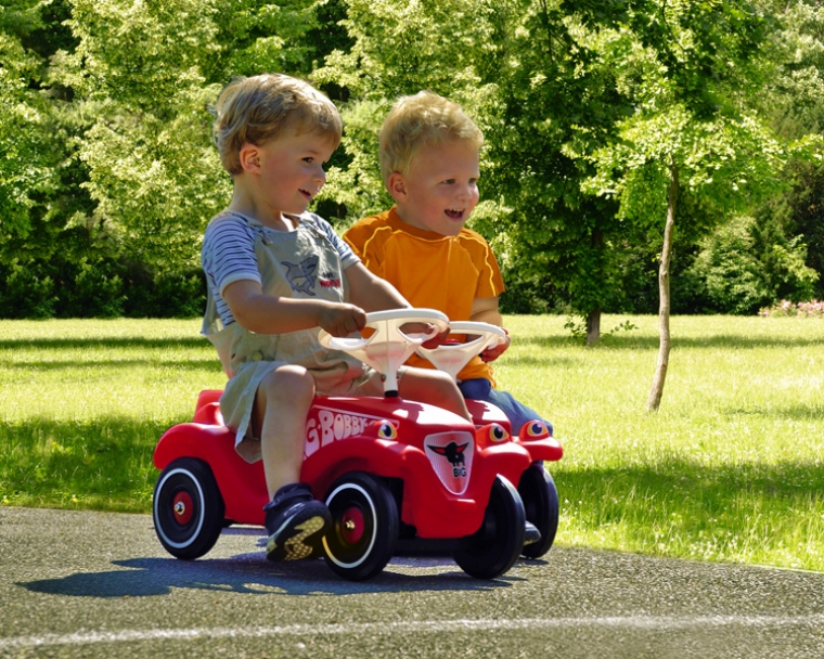 2025 کے لیے بچوں کے لیے بہترین وہیل چیئرز کی درجہ بندی